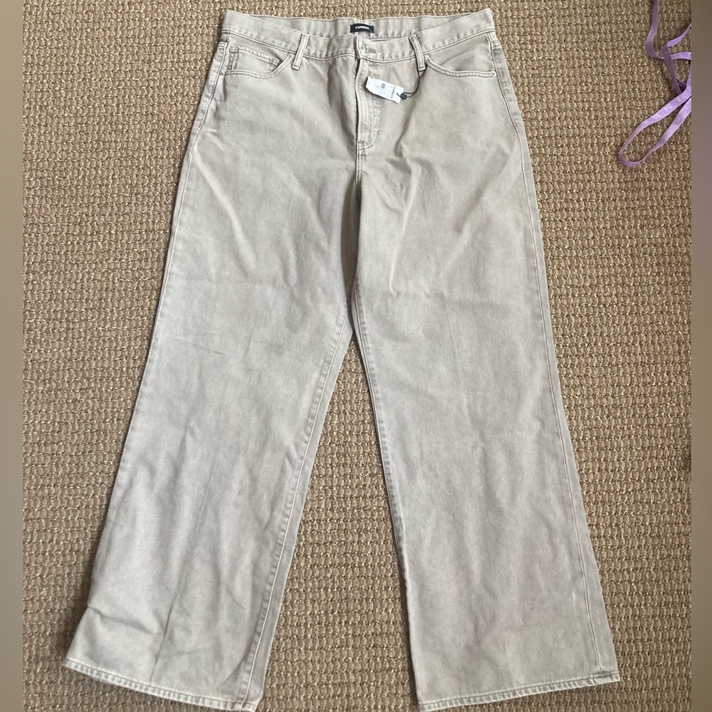NWT Express wide leg Jean